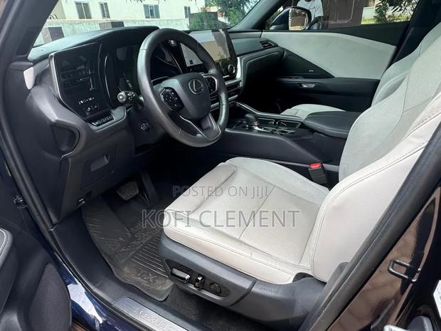 Lexus TX 2024 Blue