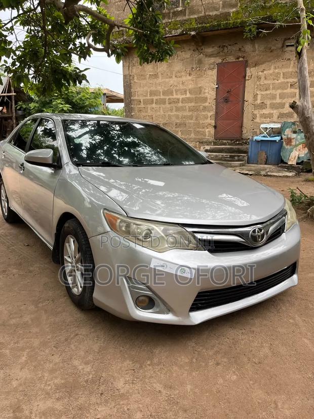 Toyota Camry 2013 Silver