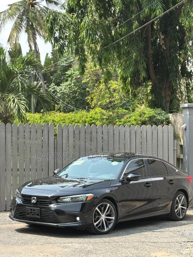 Honda Civic Touring CVT 2024 Black