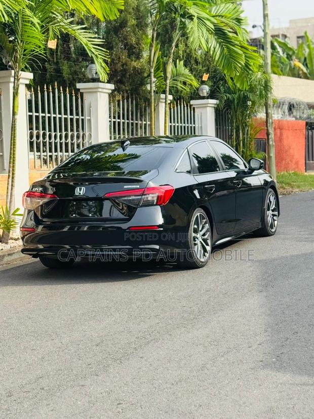 Honda Civic Touring CVT 2024 Black
