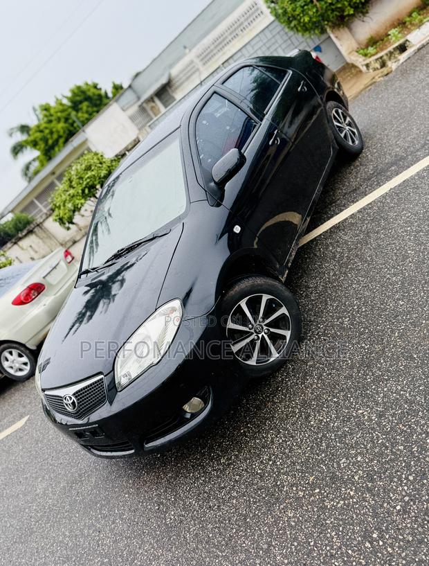 Toyota Yaris 2008 Black