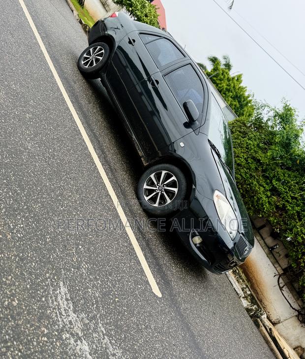 Toyota Yaris 2008 Black