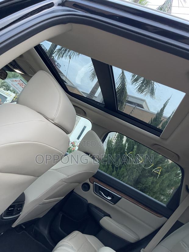 Honda CR-V Touring AWD 2018 Black