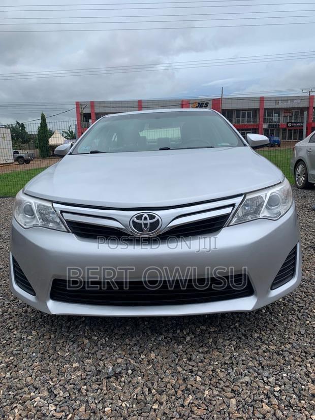 Toyota Camry 2013 Silver