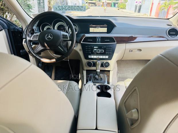 Mercedes-Benz C250 2013 Black