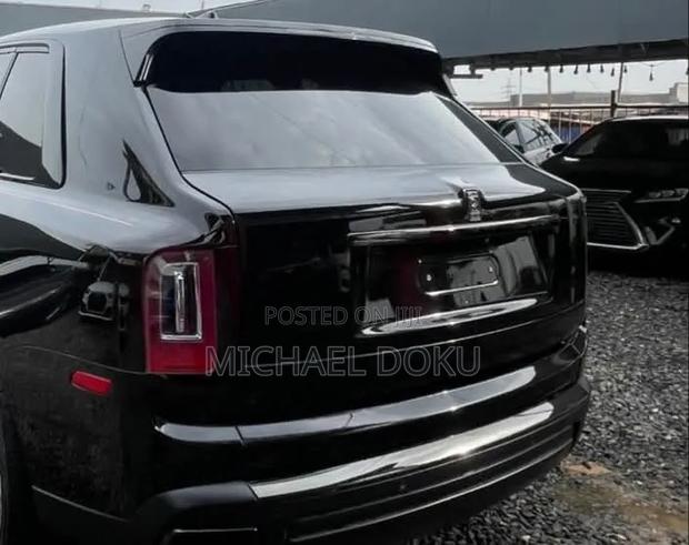 Rolls-Royce Cullinan Base 2020 Black