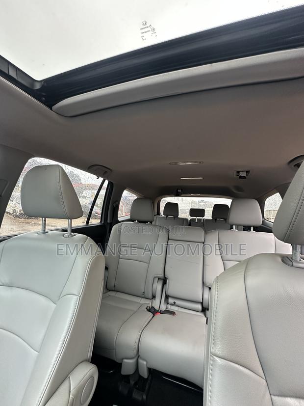 Honda Pilot 2019 Silver