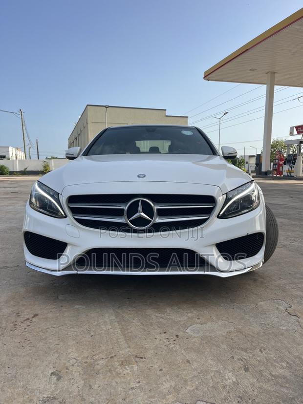 Mercedes-Benz C300 Sport 4Matic Sedan AWD (2.0L 4cyl 7A) 2017 White