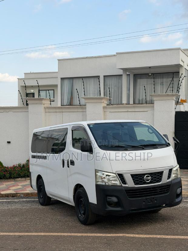 Nissan Caravan 2011 White