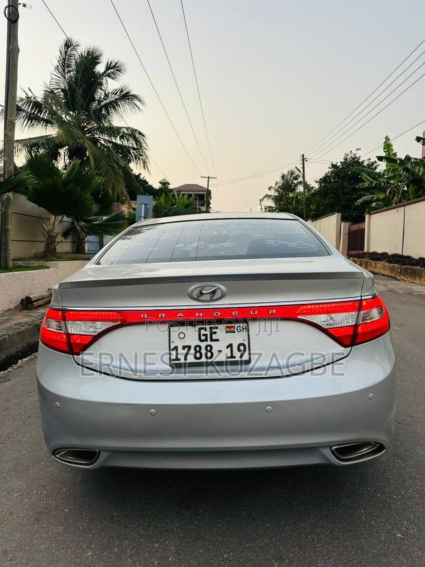 Hyundai Grandeur 2.2 CRDi 2012 Silver