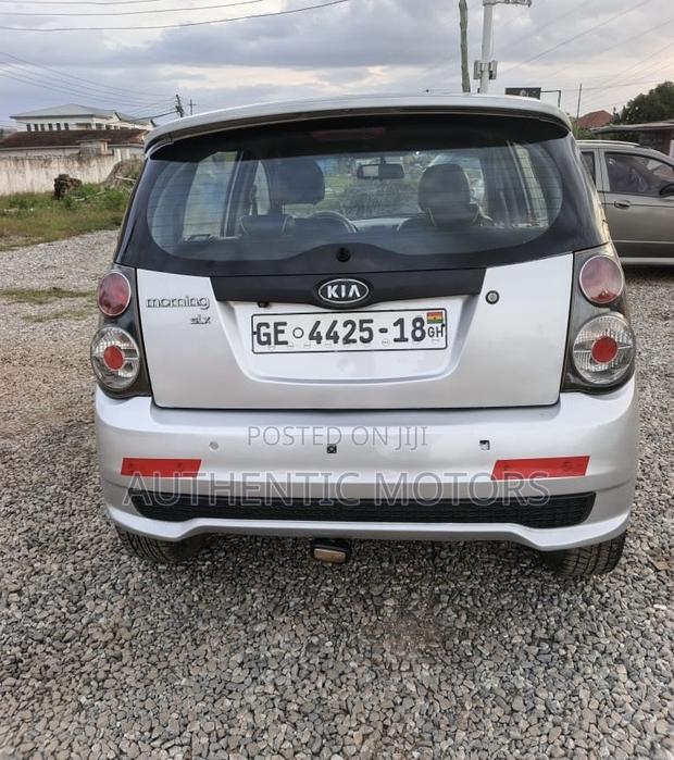 Kia Morning 2011 Silver