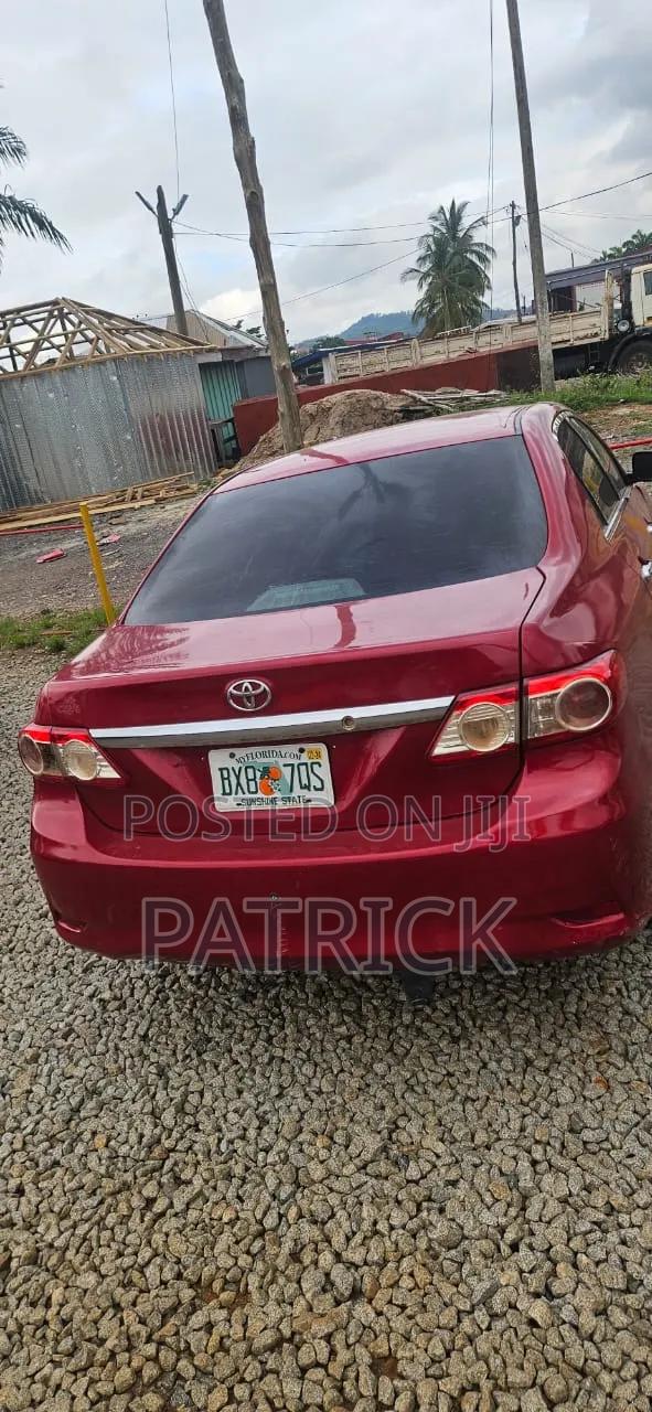 Toyota Corolla 2012 Red