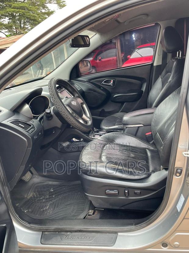 Hyundai Tucson 2015 Gray