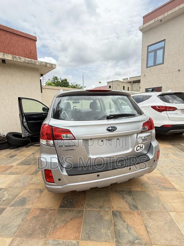 Subaru Outback 2.5i Premium PZEV 4dr Wagon AWD (2.5L 4cyl CVT) 2015