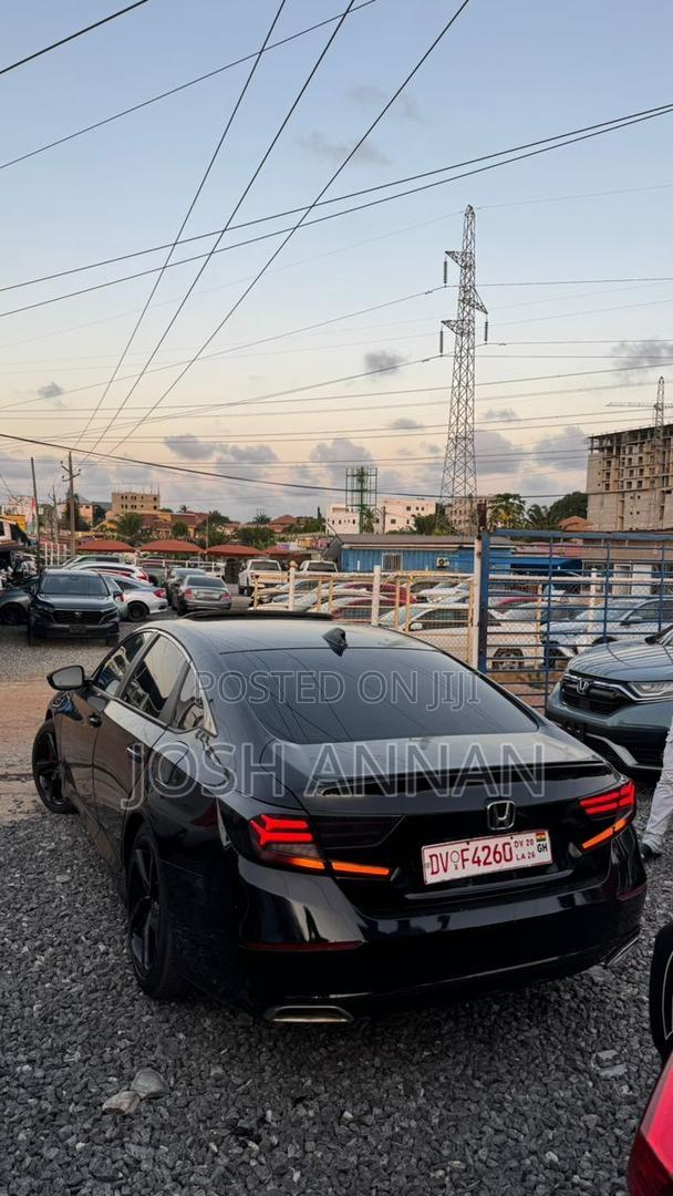 Honda Accord Sport (2.0L 4cyl Turbo 6M) 2019 Black