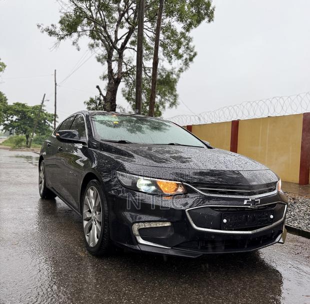 Chevrolet Malibu Premier w/2LZ 2017 Black