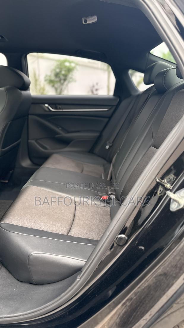 Honda Accord Sport 2.0T 2018 Black