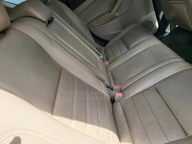 Ford Escape SE 4dr SUV (1.6L 4cyl Turbo 6A) 2014 Red