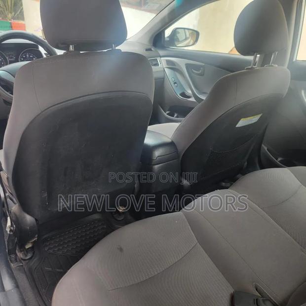 Hyundai Elantra 2015 White