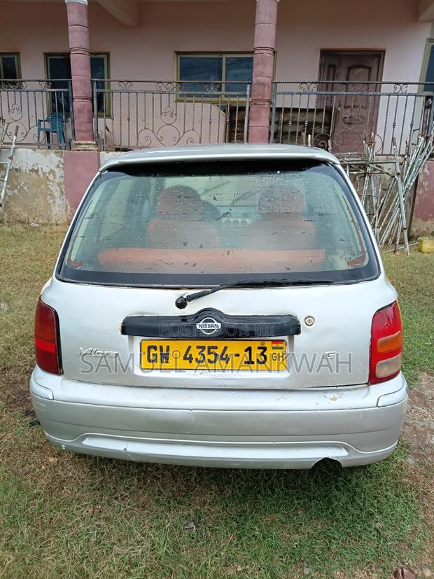 Nissan March 1.2 AWD 2013 Silver
