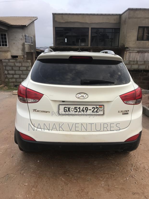 Hyundai Tucson Limited AWD 2013 White