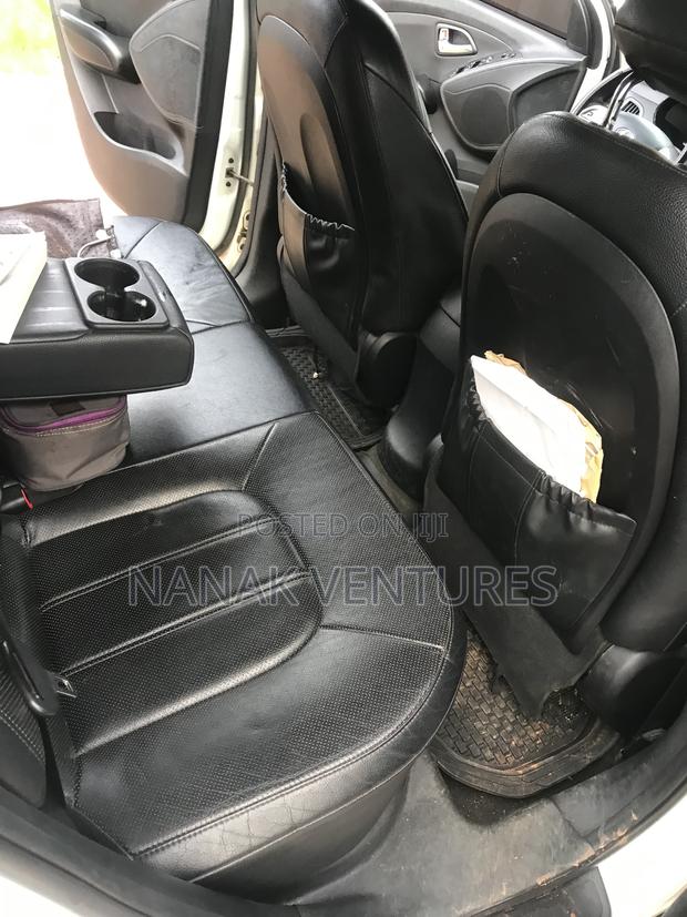 Hyundai Tucson Limited AWD 2013 White