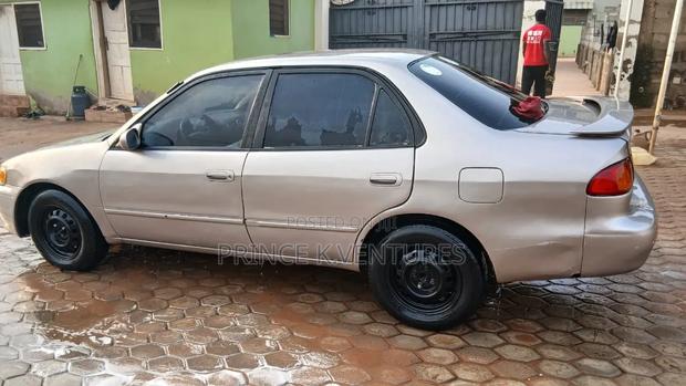 Toyota Corolla Sedan 2004 Silver