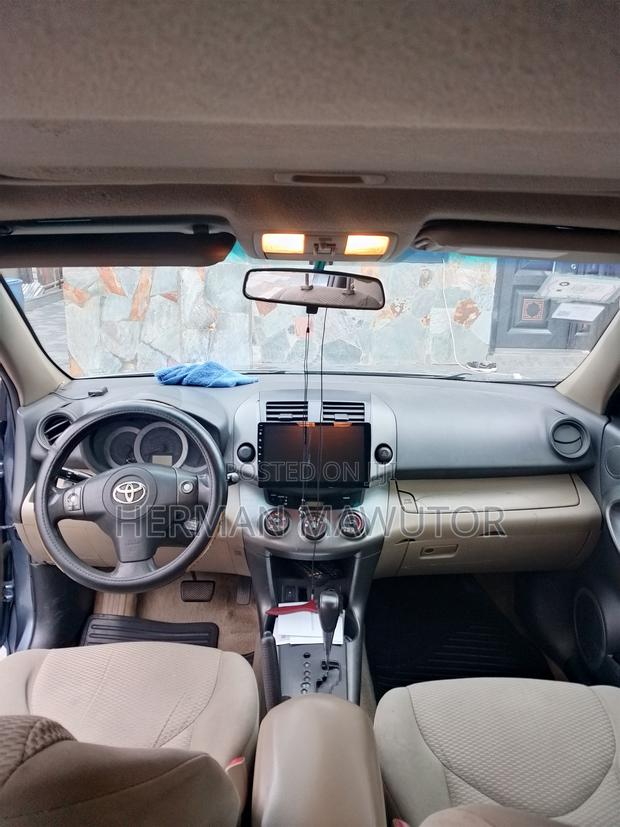Toyota RAV4 2012 Blue