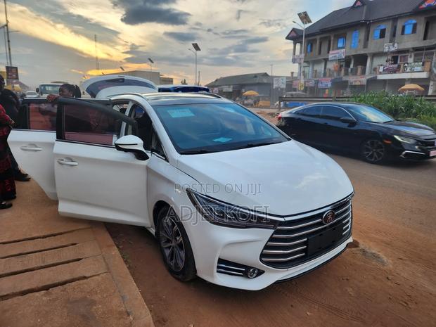 BYD Song Pro DM-i 2019 White