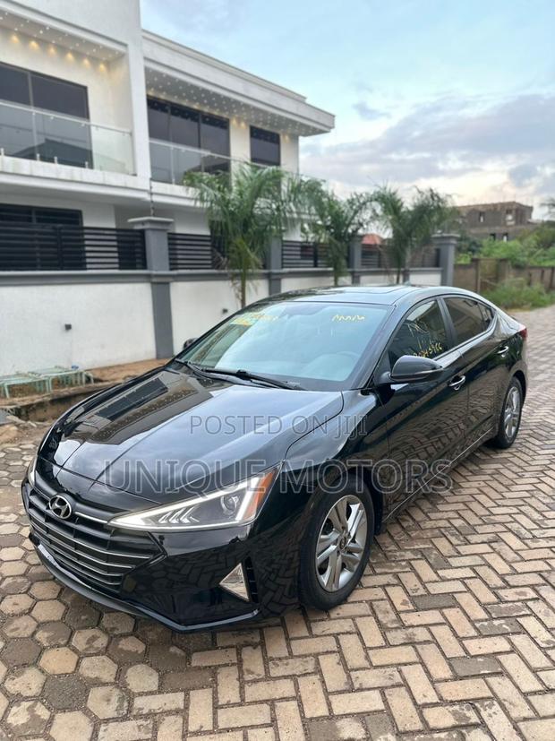 Hyundai Elantra Limited 2020 Black