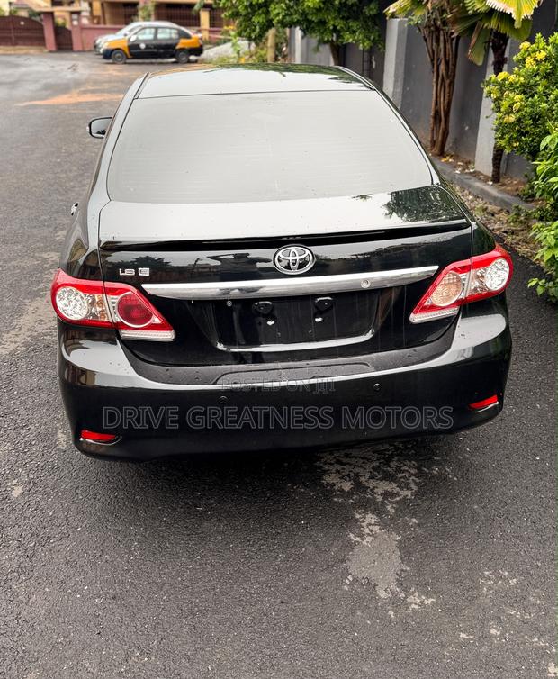 Toyota Corolla 2013 Black