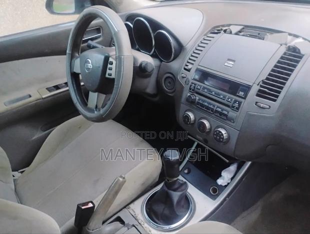 Nissan Altima Automatic 2003 White