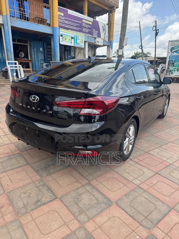 Hyundai Elantra SEL 2020 Black