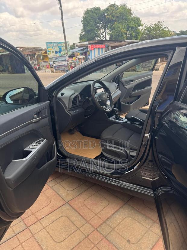 Hyundai Elantra SEL 2020 Black