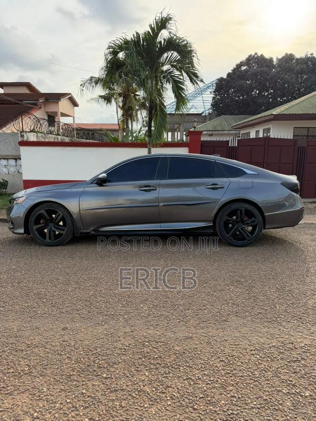 Honda Accord 2019
