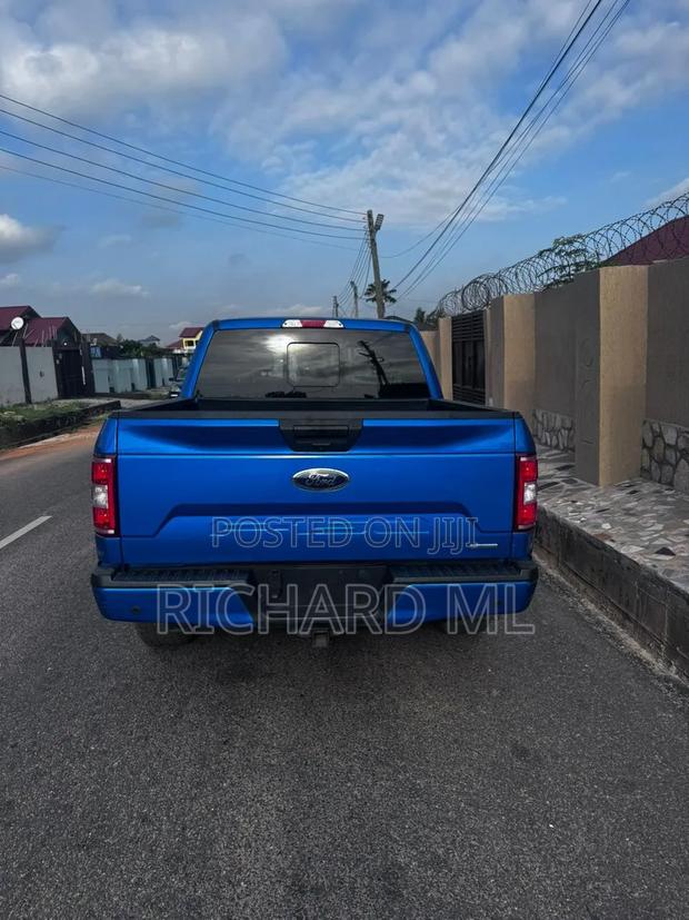 Ford F-150 2020 Blue