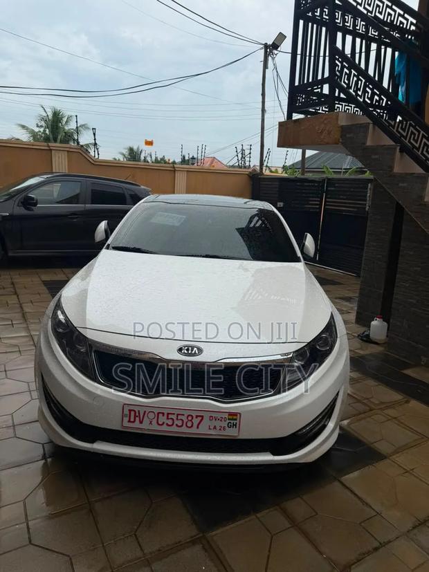 Kia K5 2015 White