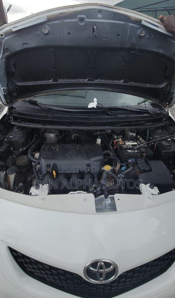 Toyota Yaris 2012 White