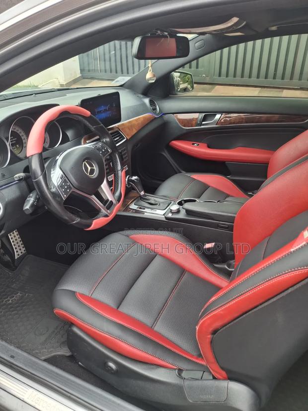 Mercedes-Benz C350 2012 Gray