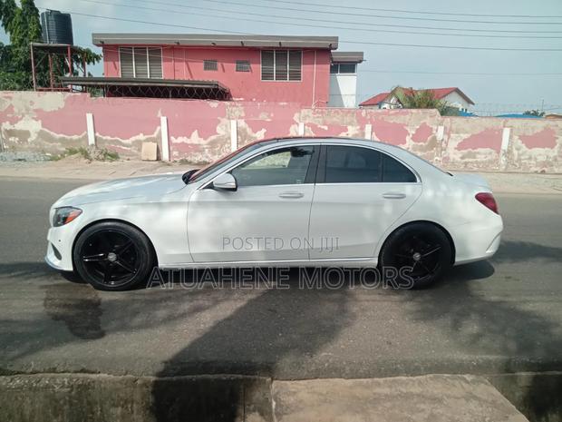 Mercedes-Benz C300 2015 White
