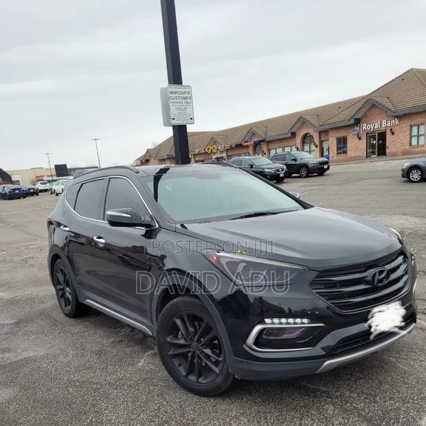 Hyundai Santa Fe Limited Ultimate AWD 2018 Black