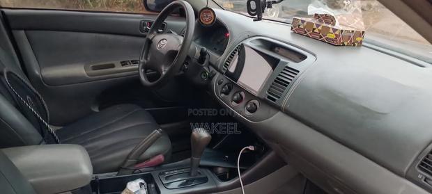 Toyota Camry LE 4dr Sedan (2.4L 4cyl 4A) 2004 Red