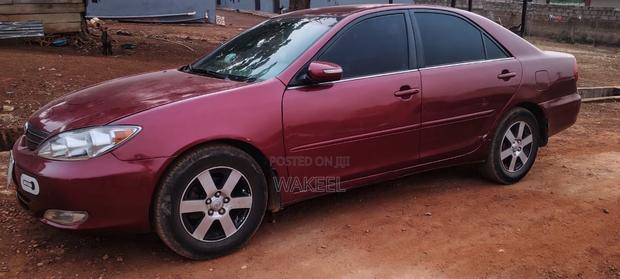 Toyota Camry LE 4dr Sedan (2.4L 4cyl 4A) 2004 Red