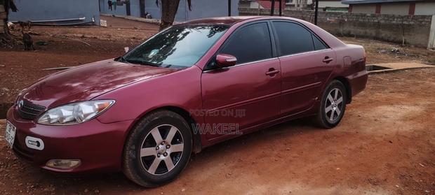 Toyota Camry LE 4dr Sedan (2.4L 4cyl 4A) 2004 Red