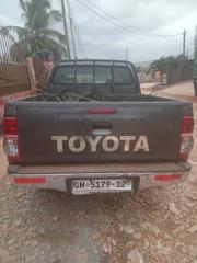Toyota Hilux WORKMATE 4x4 2013 Gray for sale