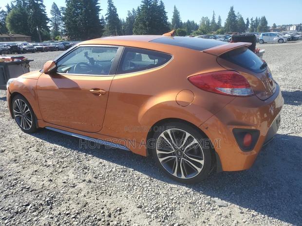 Hyundai Veloster Turbo 2016 Orange