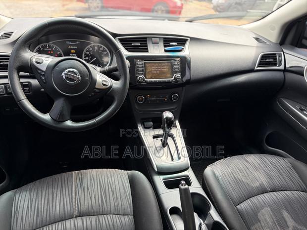 Nissan Sentra SR 2017 Gray