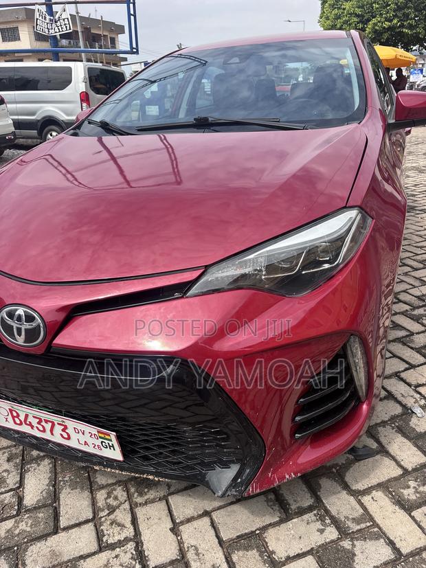 Toyota Corolla 2017 Red