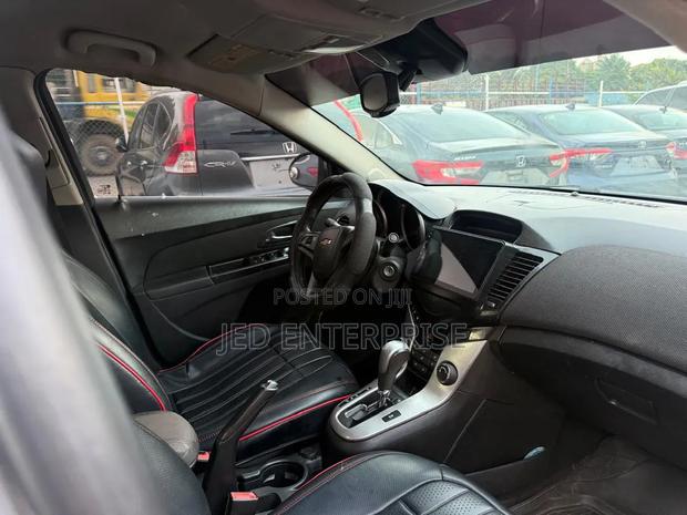 Chevrolet Cruze 2012 Silver