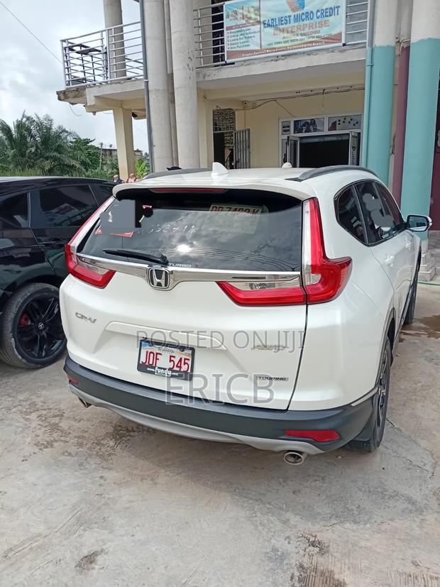 Honda CR-V 2019 White